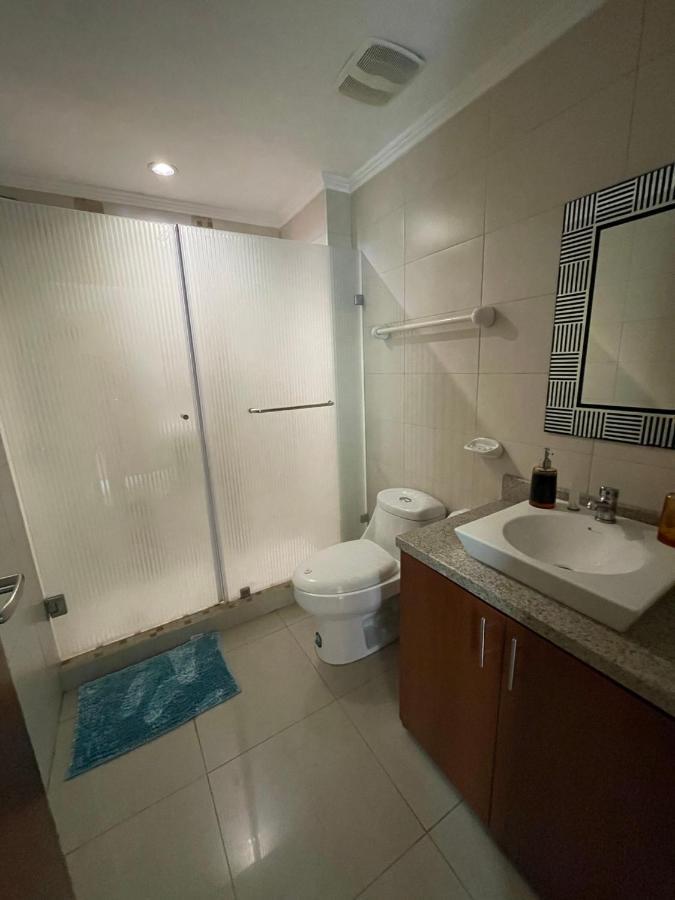 Apartamento Vista Al Rio Puerto Santana Riverfront 1 Гуаякуил Екстериор снимка