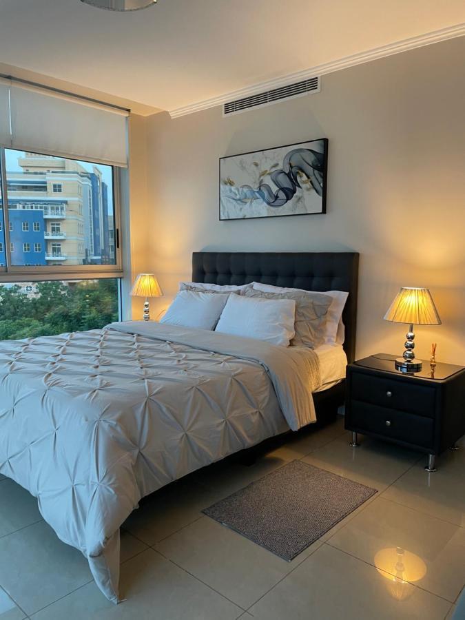 Apartamento Vista Al Rio Puerto Santana Riverfront 1 Гуаякуил Екстериор снимка